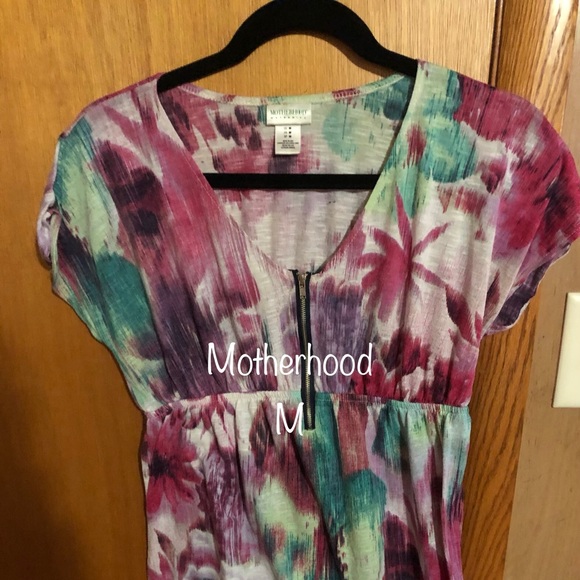 Maternity shirts - Picture 3 of 7